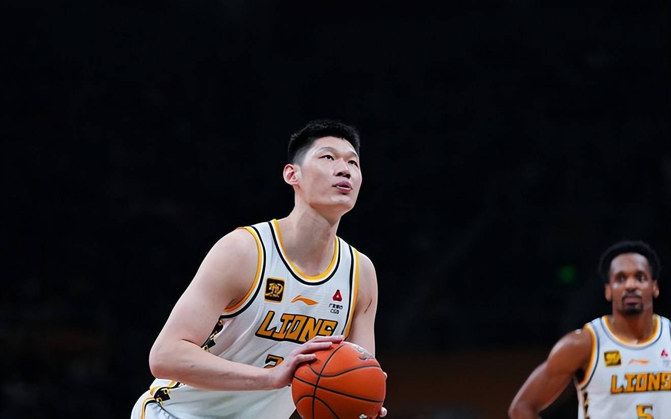 九游体育注册-关于胡金秋冲击MVP：广厦队内线核心再进化的信息