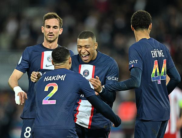 法甲金靴榜竞争激烈,姆巴佩领跑 法甲金靴榜竞争激烈,姆巴佩领跑