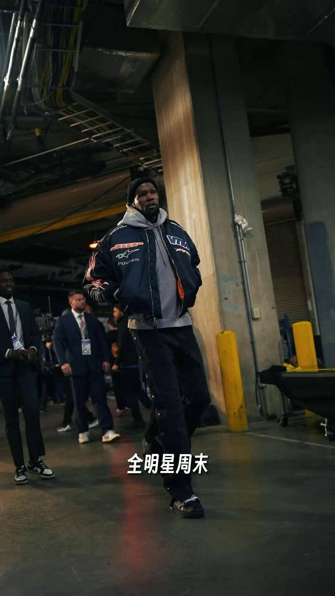 篮球与时尚：球星穿搭引潮流