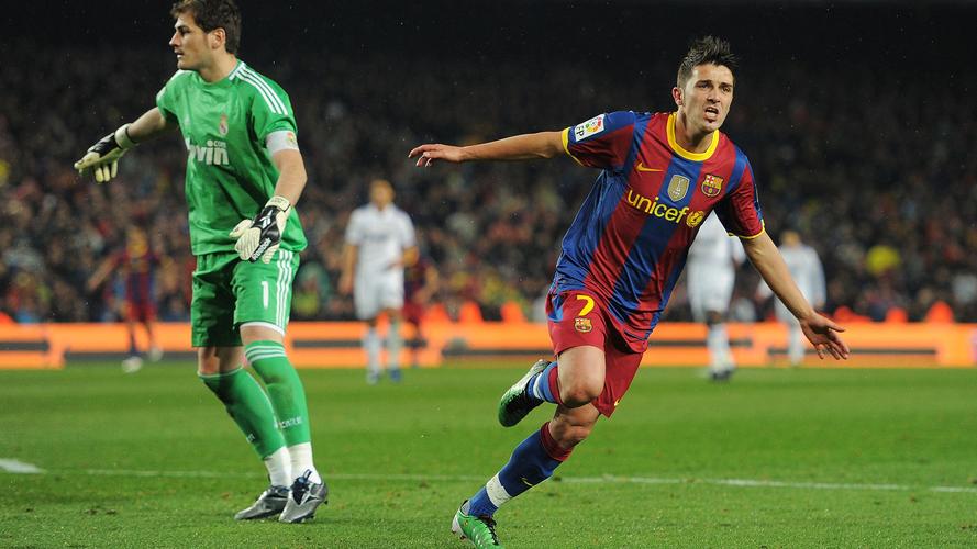 九游体育官方-包含伪九号战术：现代中锋的转型之路的词条