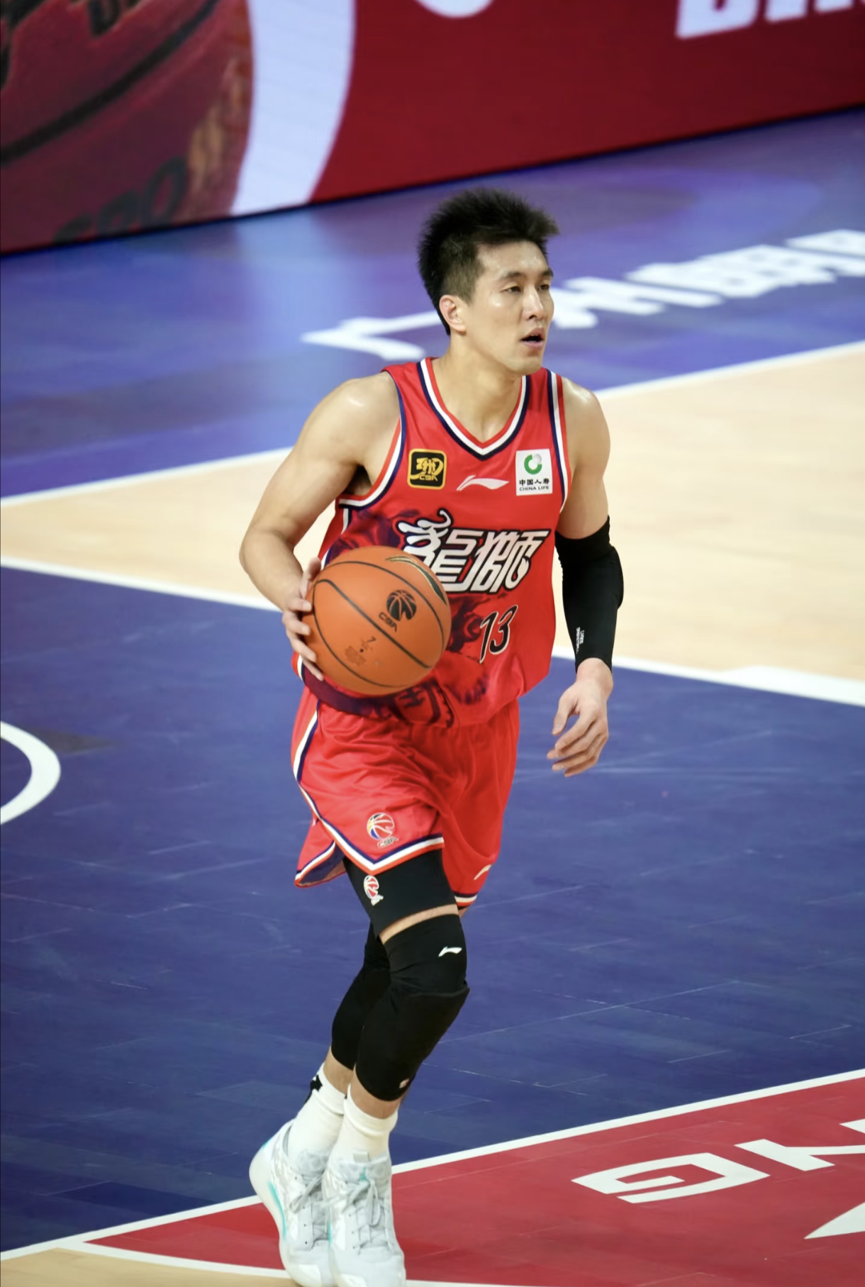 郭艾伦：亚洲第一控卫的巅峰与遗憾的简单介绍