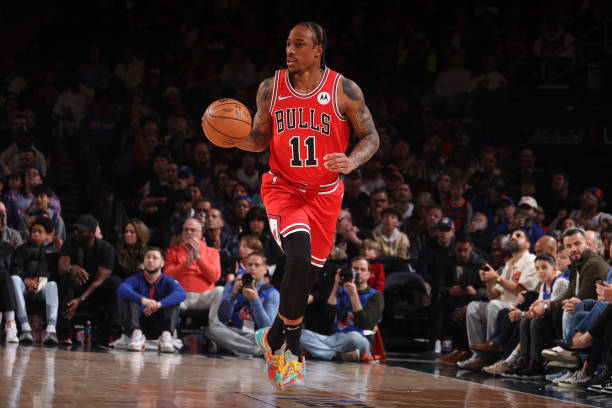 九游体育注册-包含德罗赞关键跳投助公牛险胜的词条