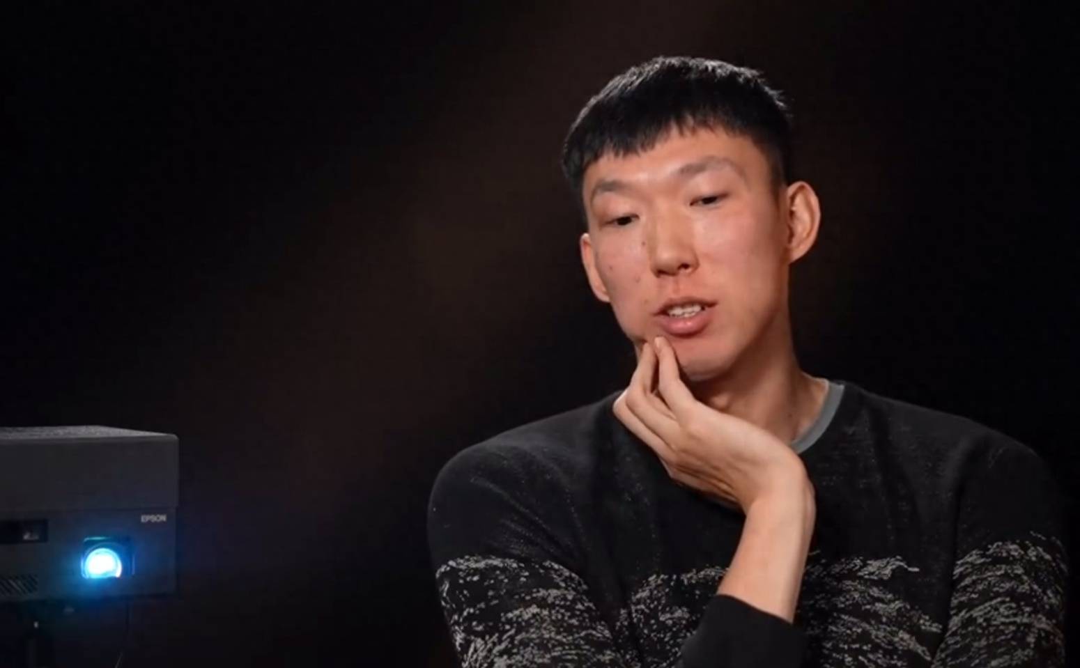 九游体育-周琦：中国男篮新核心的争议与期待的简单介绍