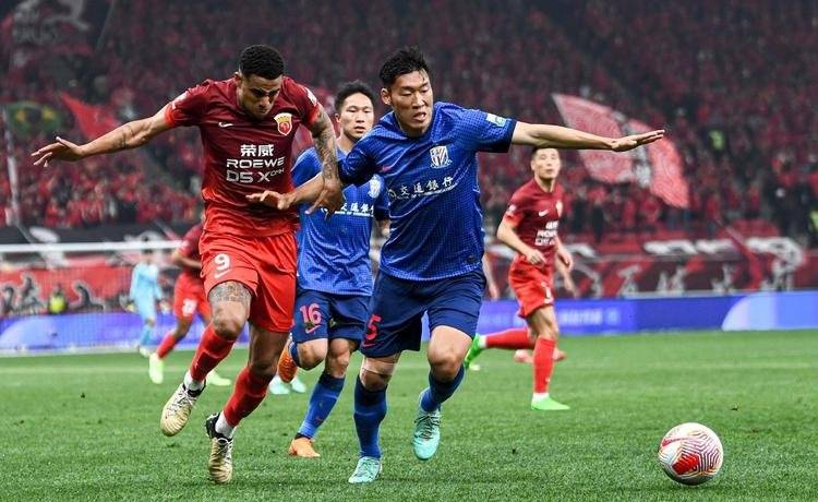 奥斯卡续约上港,年薪1亿仍留中超 奥斯卡续约上港,年薪1亿仍留中超