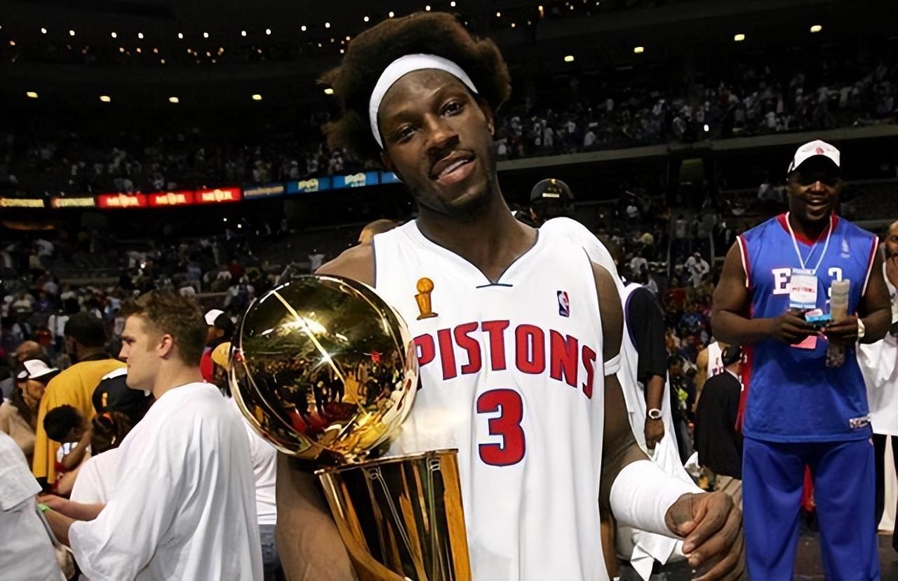 2004年活塞夺冠20周年,平民球队的奇迹的简单介绍 2004年活塞夺冠20周年,平民球队的奇迹的简单介绍