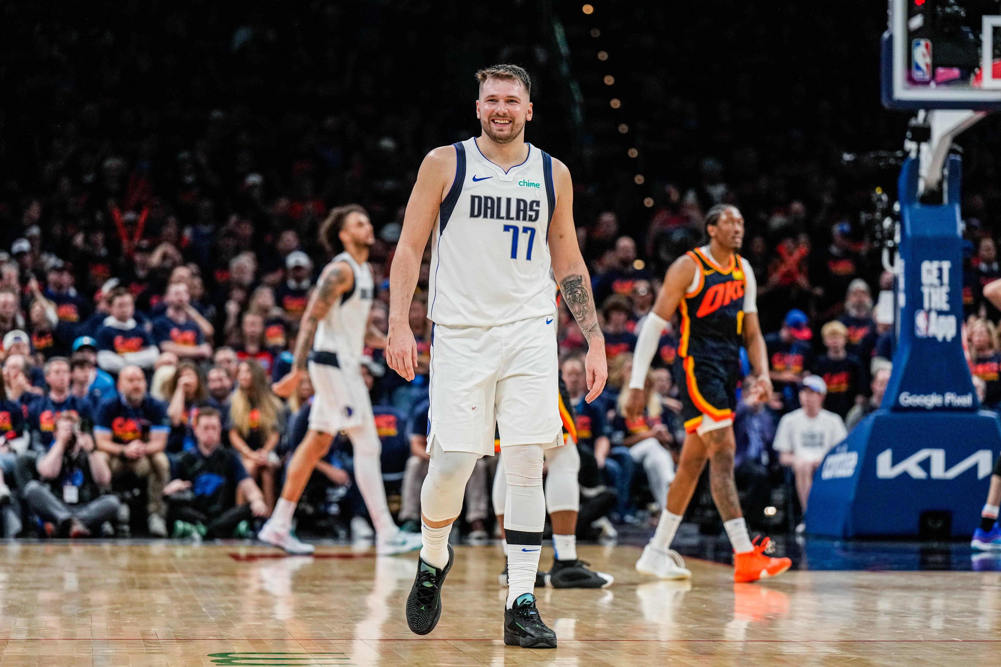 -东契奇暴走模式：独行侠能走多远？