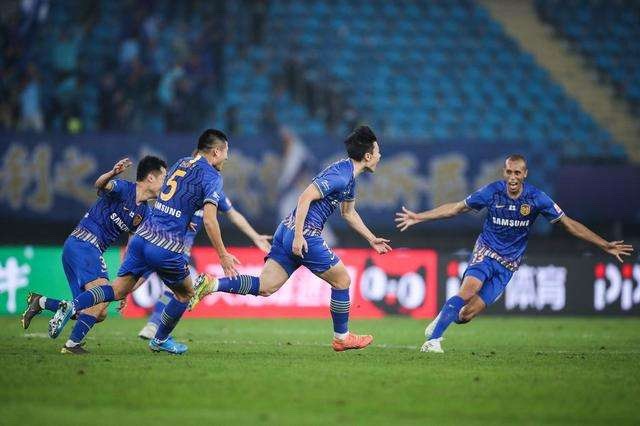 包含限薪令效果如何？大牌外援流失，本土球员涨薪的词条