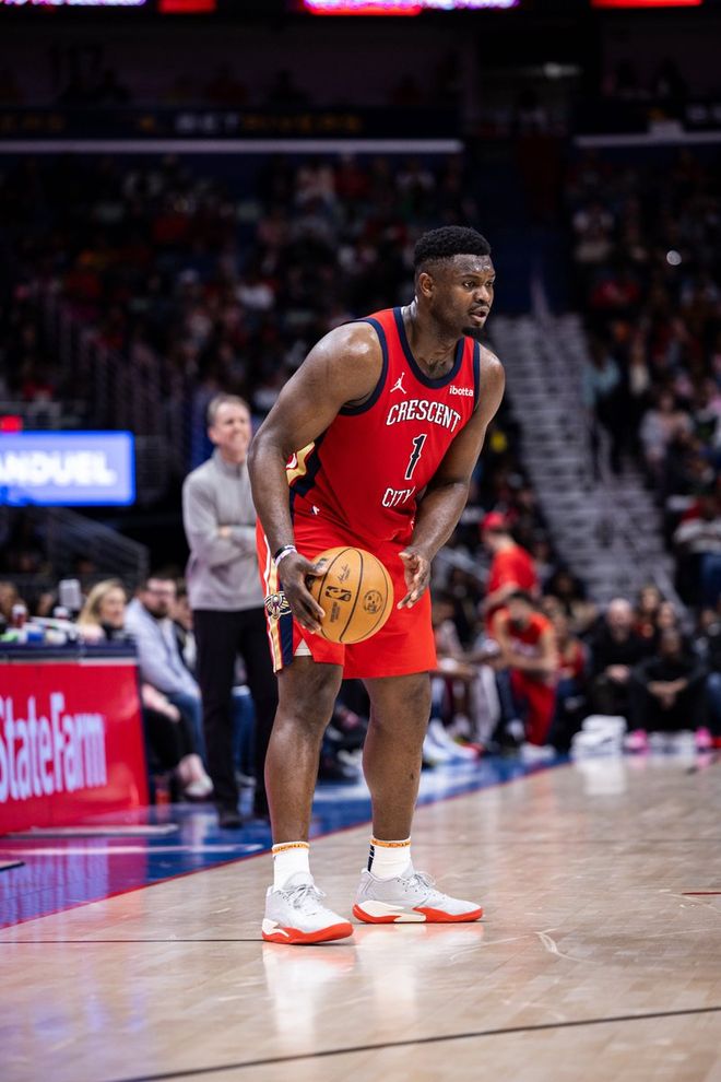 九游体育-锡安回归首秀暴扣5次，鹈鹕大胜开拓者的简单介绍