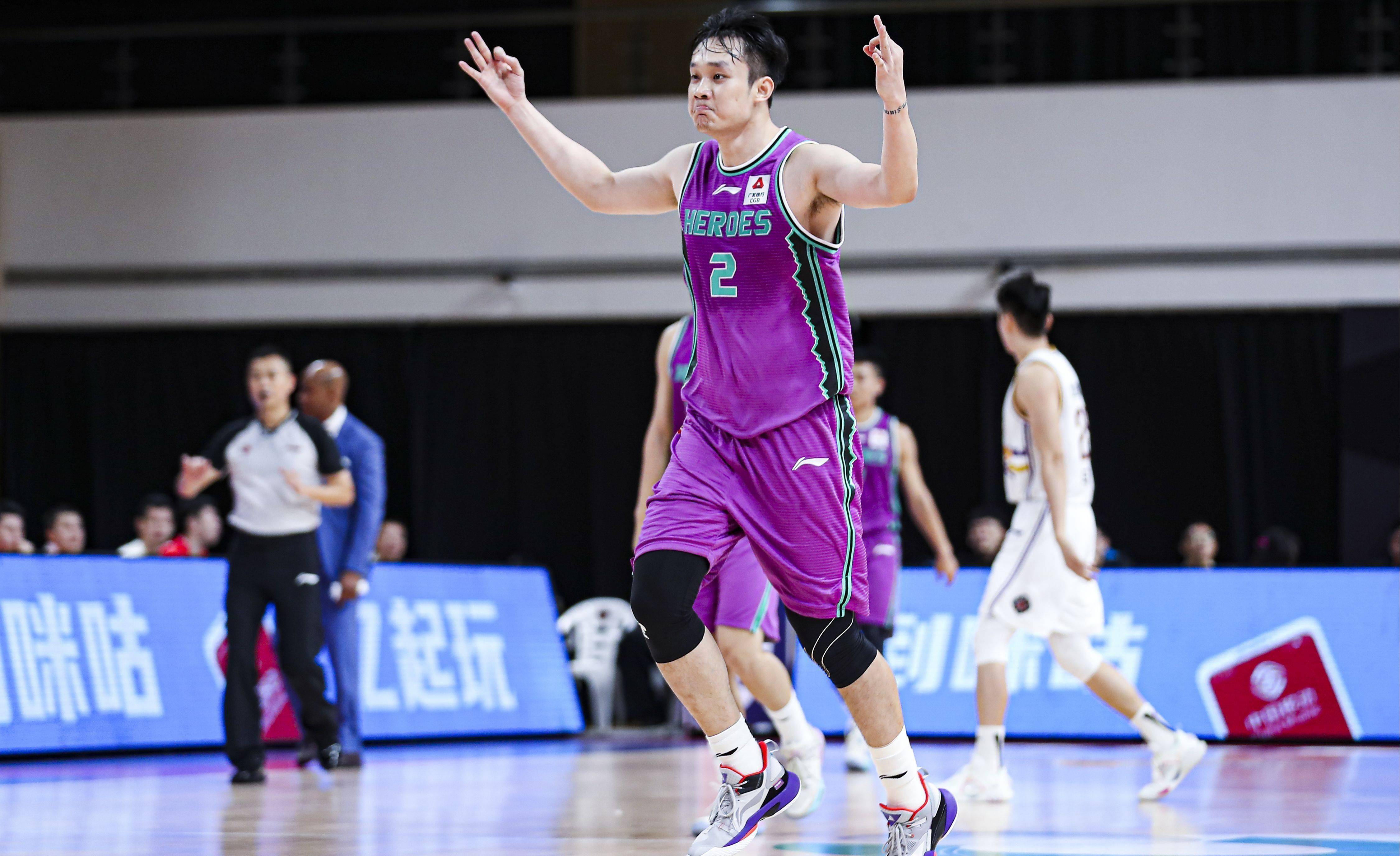 包含丁彦雨航:MVP的巅峰与伤病之痛的词条 包含丁彦雨航:MVP的巅峰与伤病之痛的词条