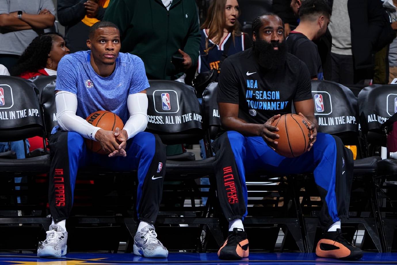 关于威少首发/替补表现对比分析的信息